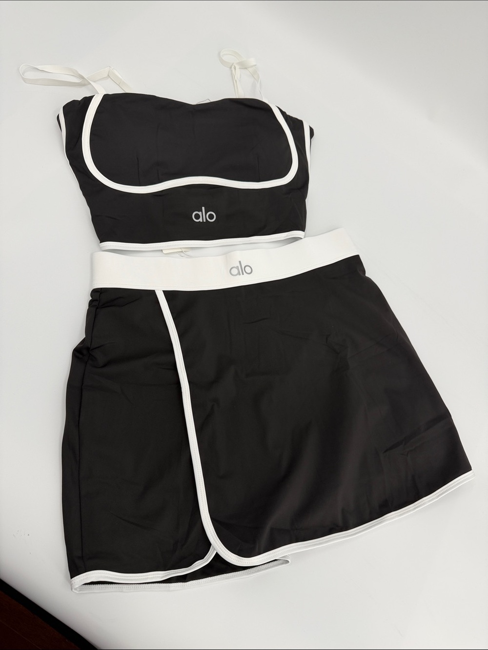 ALO Yoga Black Mini Skirt with White Trim & Sports Bra Set